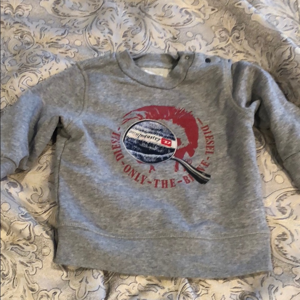 Sweat shirt